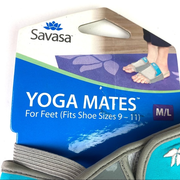 Savasa Yoga Mates M/L For Feet 9-11 Sticky Slip Proof Easy On/Off Protect New - Picture 2 of 5